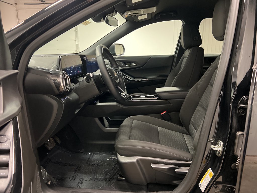 2025 Chevrolet Equinox LT - Photo 8