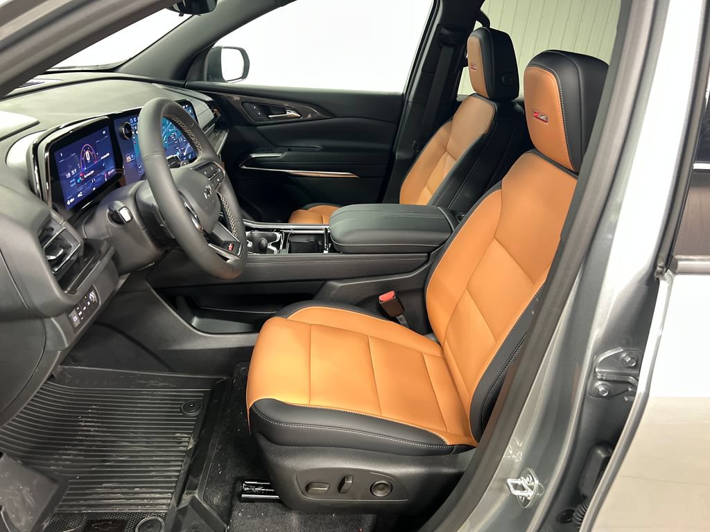 2027 Chevrolet Traverse Z71 - Photo 12