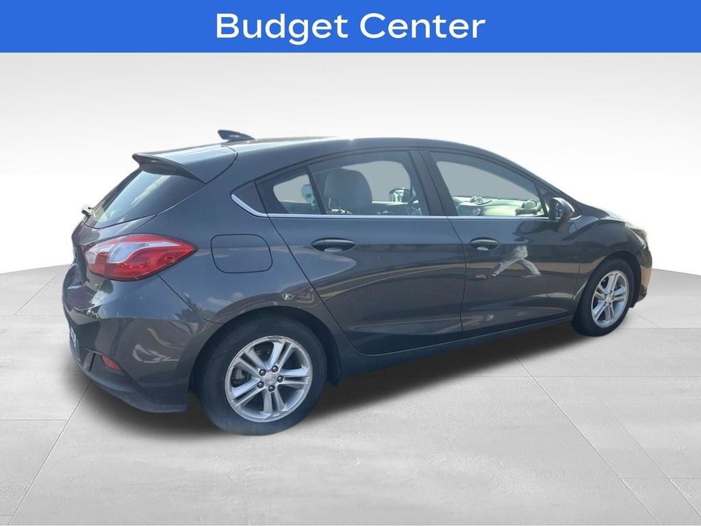 Used 2017 Chevrolet Cruze LT Car
