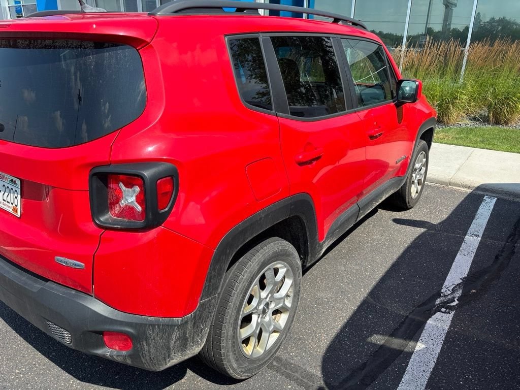 Used 2017 Jeep Renegade Latitude SUV