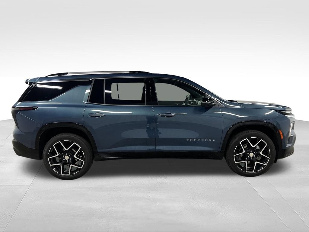 Used 2026 Chevrolet Traverse High Country SUV