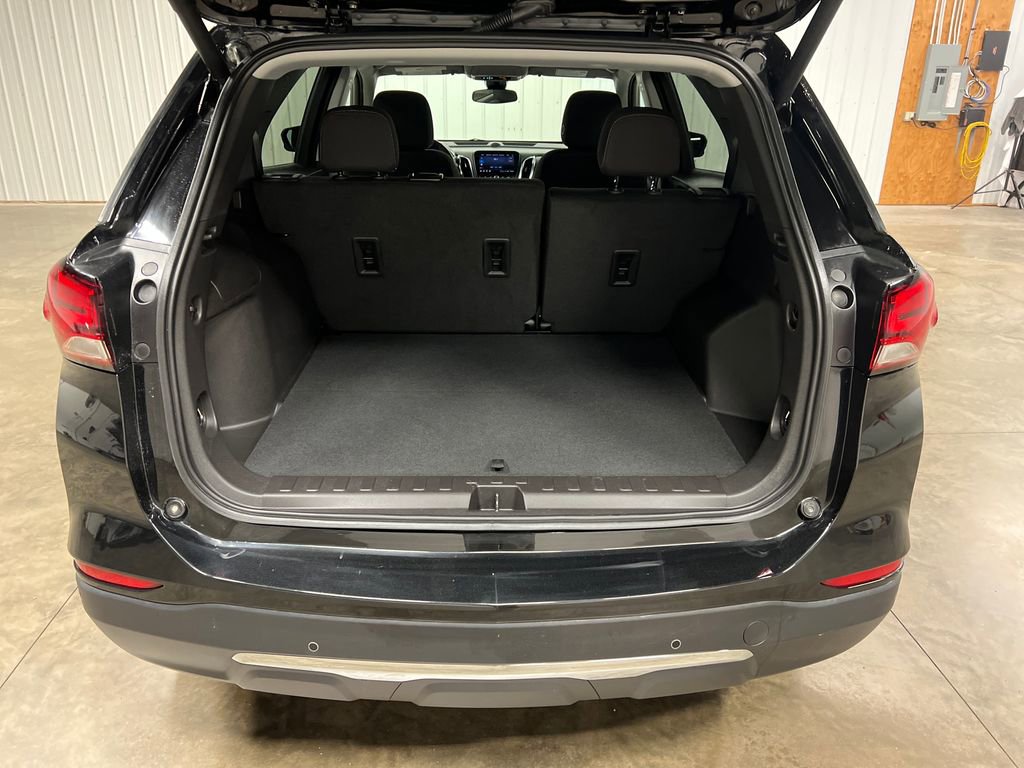 2024 Chevrolet Equinox LT - Photo 12