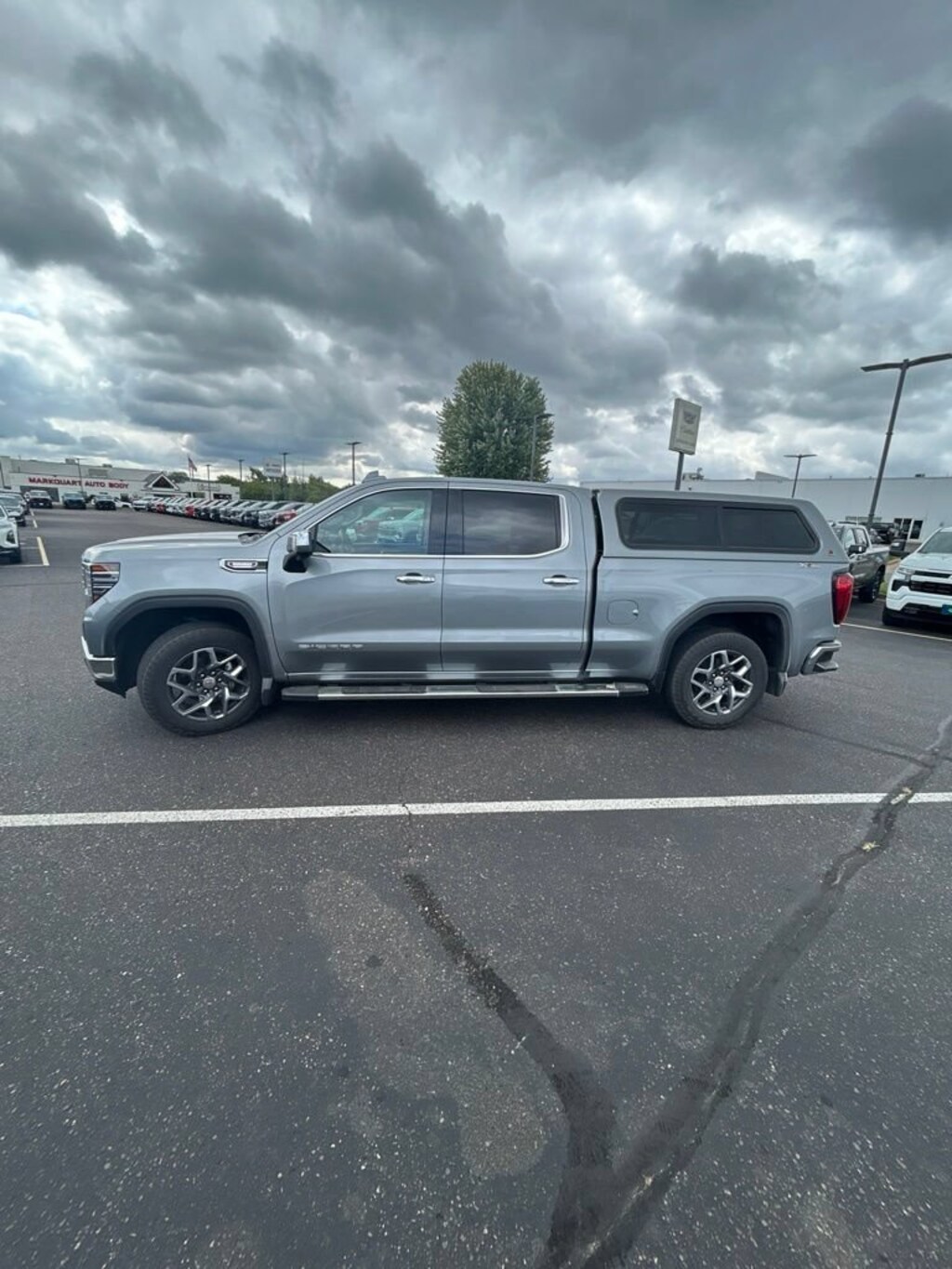 Used 2023 GMC Sierra 1500 SLT Truck