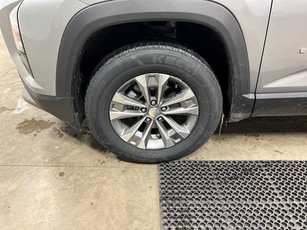 2025 Chevrolet Equinox LT - Photo 10