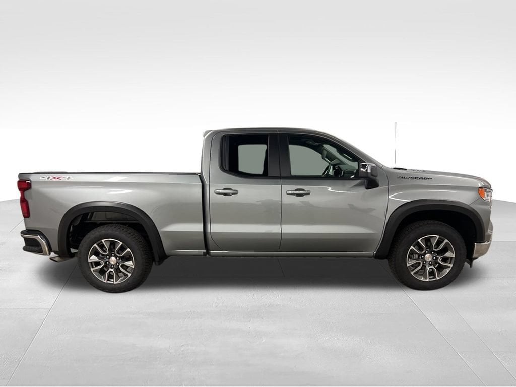 Used 2025 Chevrolet Silverado 1500 LT (2FL) Truck