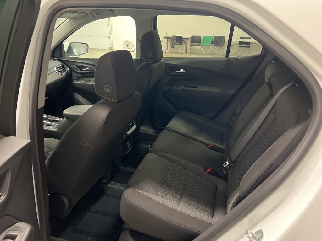 2023 Chevrolet Equinox LT - Photo 12