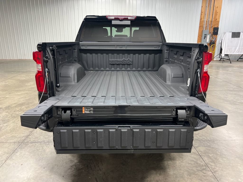 2024 Chevrolet Silverado 1500 High Country - Photo 12