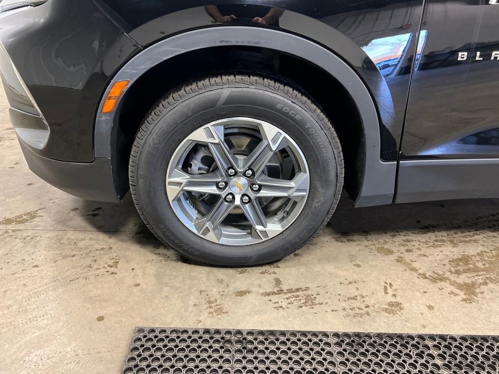2023 Chevrolet Blazer 2LT - Photo 10