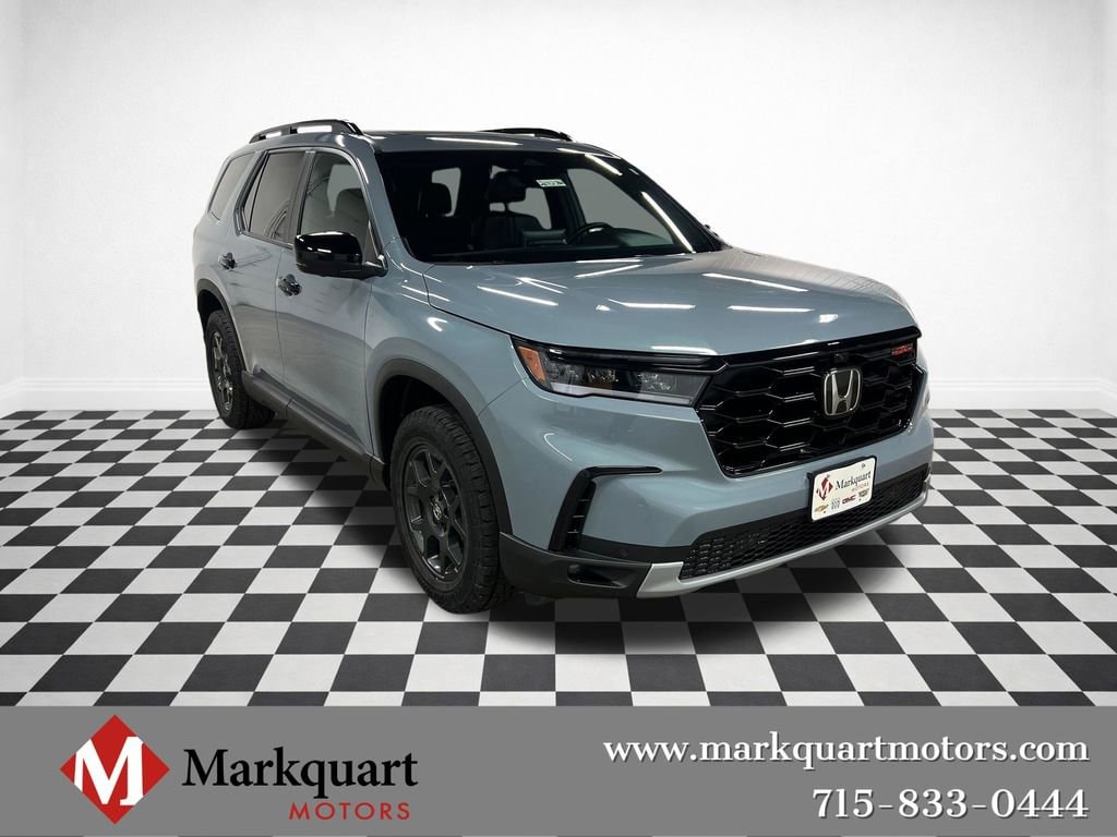 Used 2025 Honda Pilot TrailSport SUV