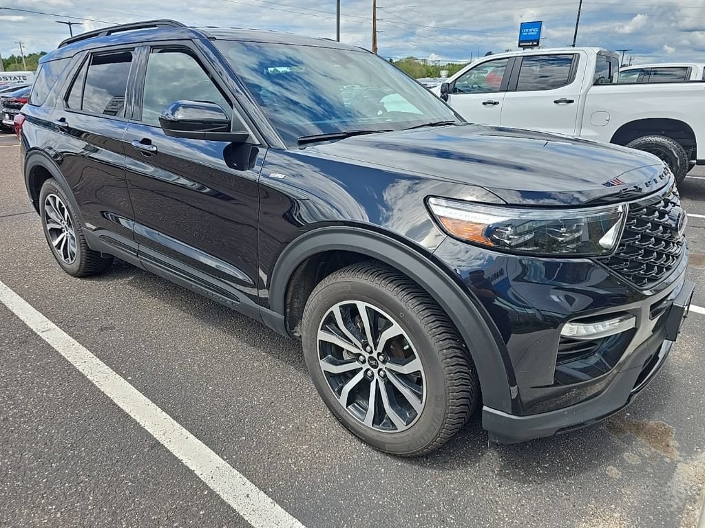 2022 Ford Explorer ST-Line