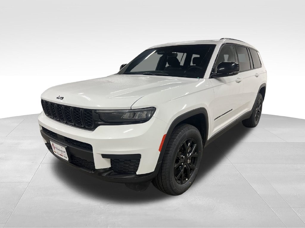 Used 2024 Jeep Grand Cherokee L Altitude 4x4 SUV