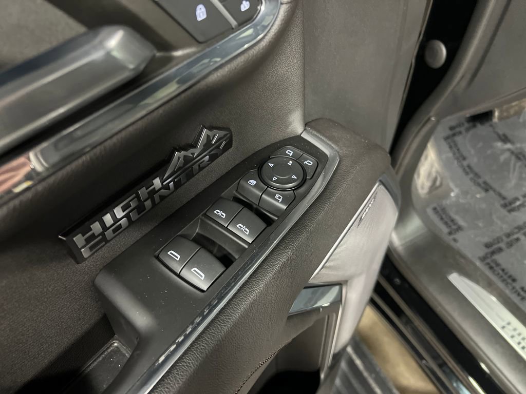 2024 Chevrolet Silverado 1500 High Country - Photo 16