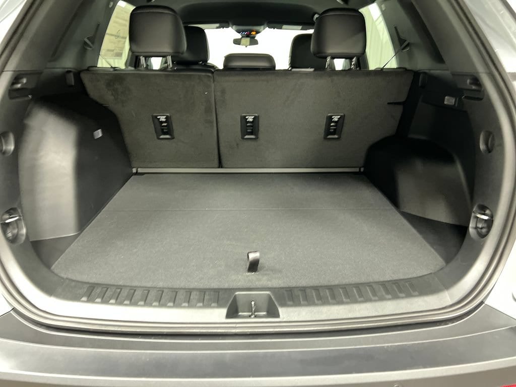 2027 Chevrolet Equinox LT - Photo 17