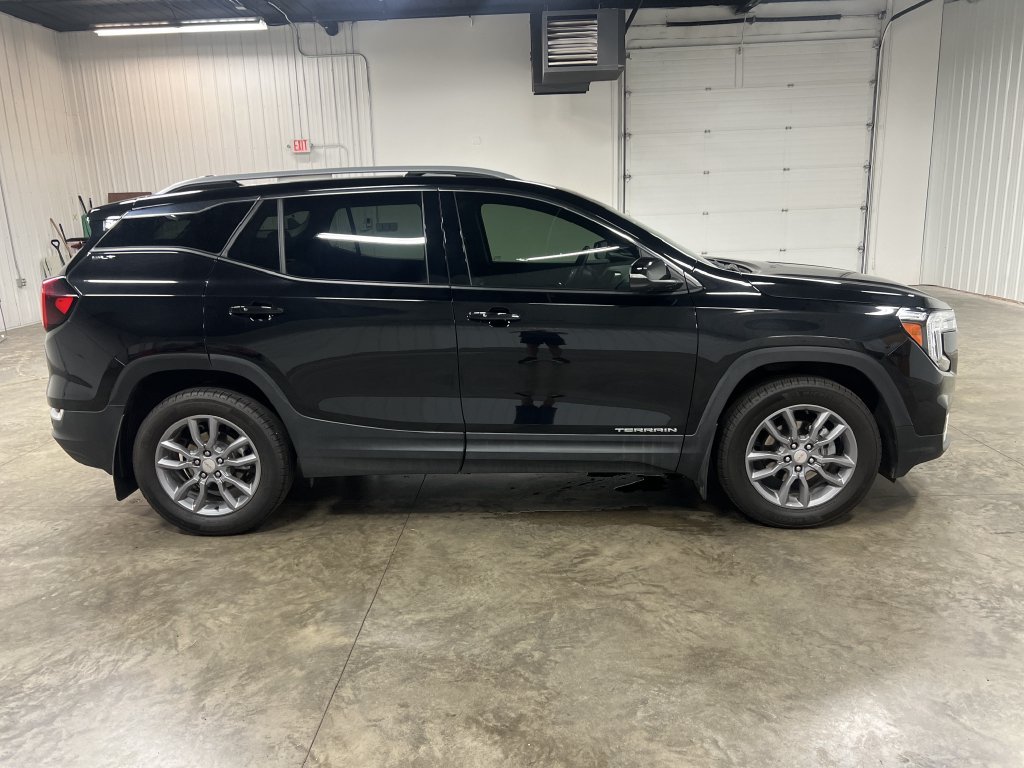 Used 2023 GMC Terrain SLT SUV