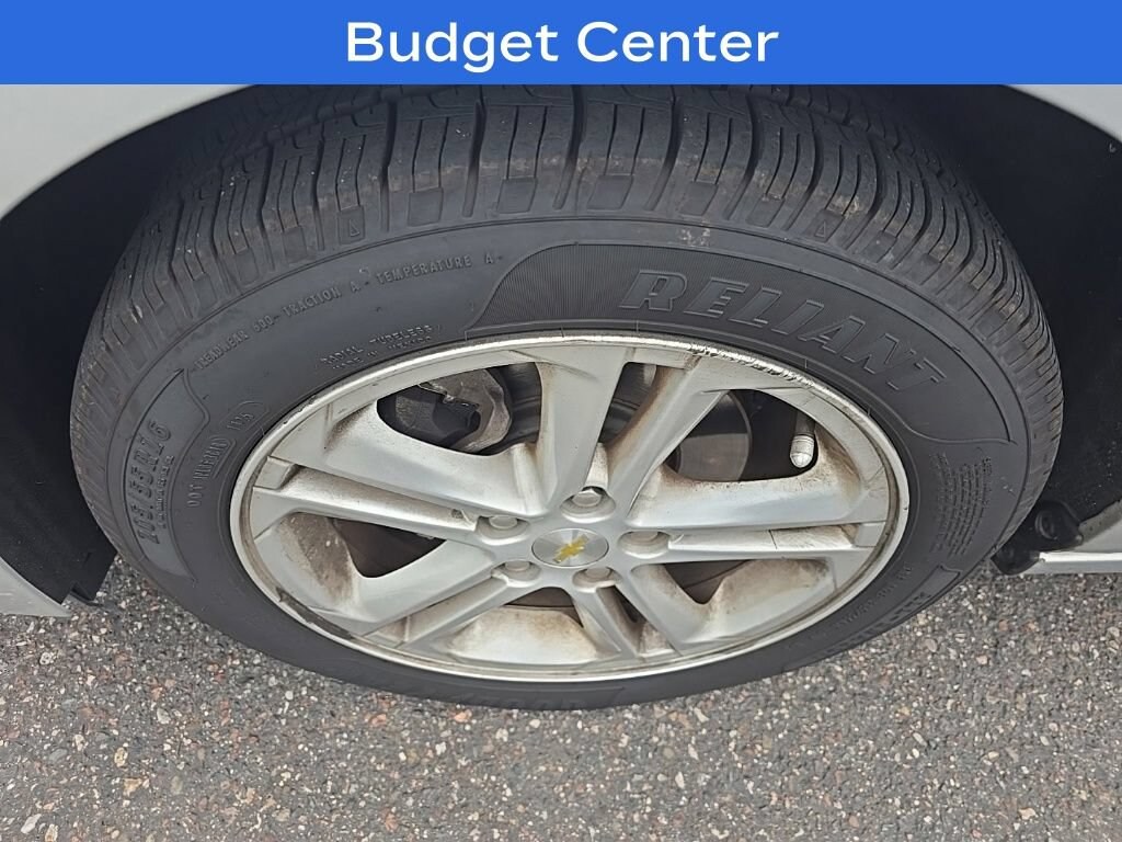 Used 2017 Chevrolet Cruze LT Car