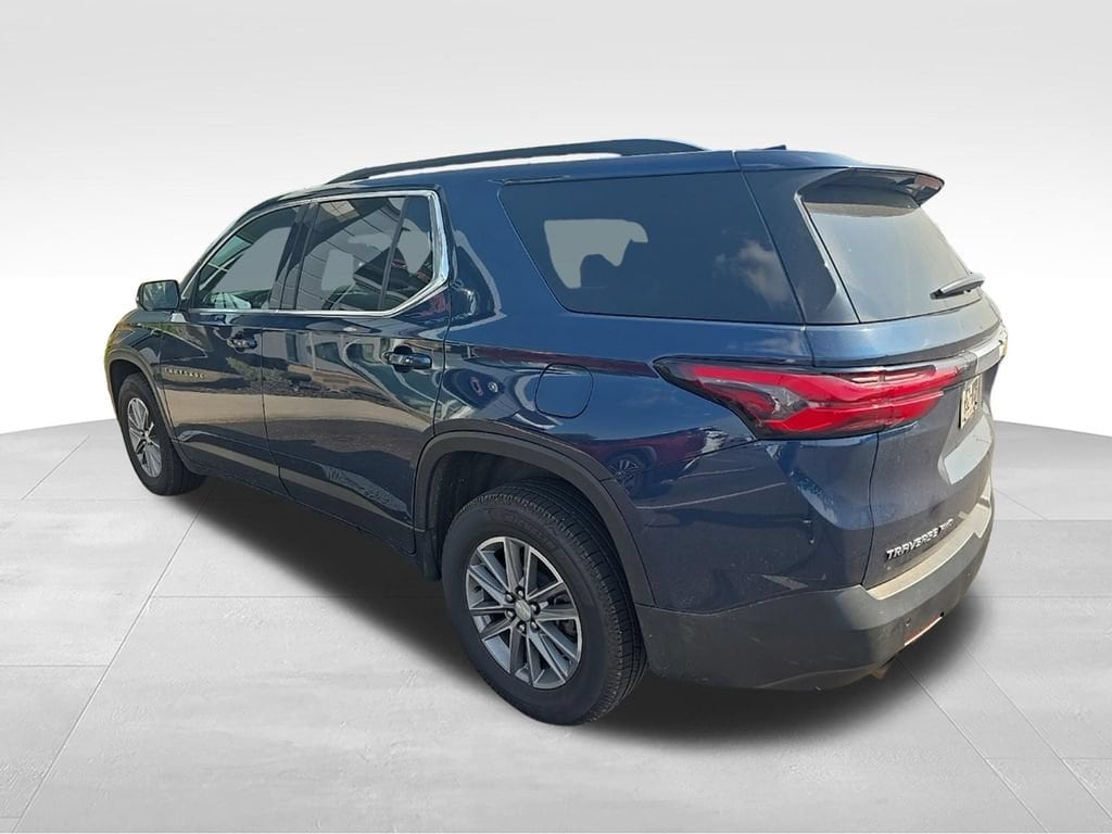Used 2023 Chevrolet Traverse LT Cloth SUV