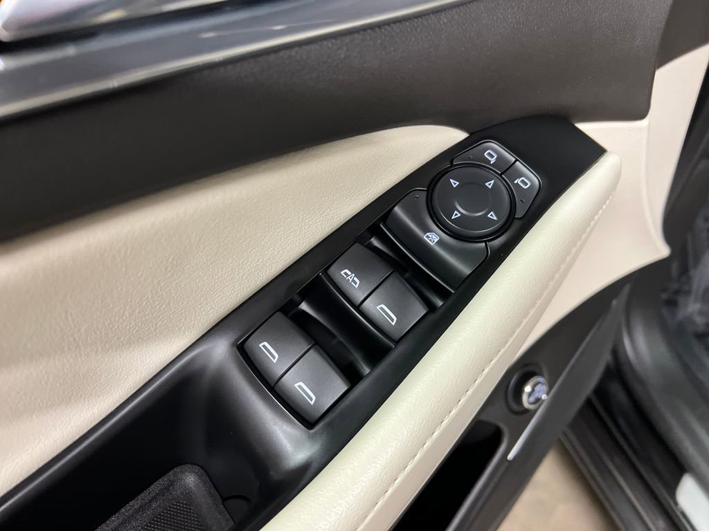 2024 Buick Enclave Essence - Photo 17