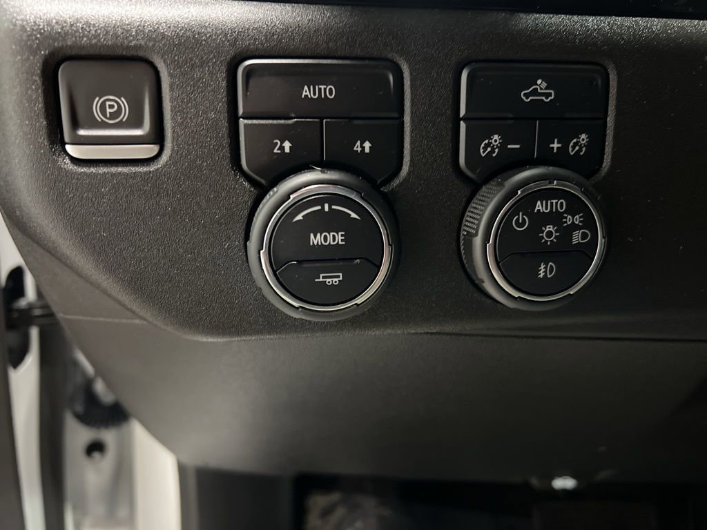 2023 Chevrolet Silverado 1500 RST - Photo 20