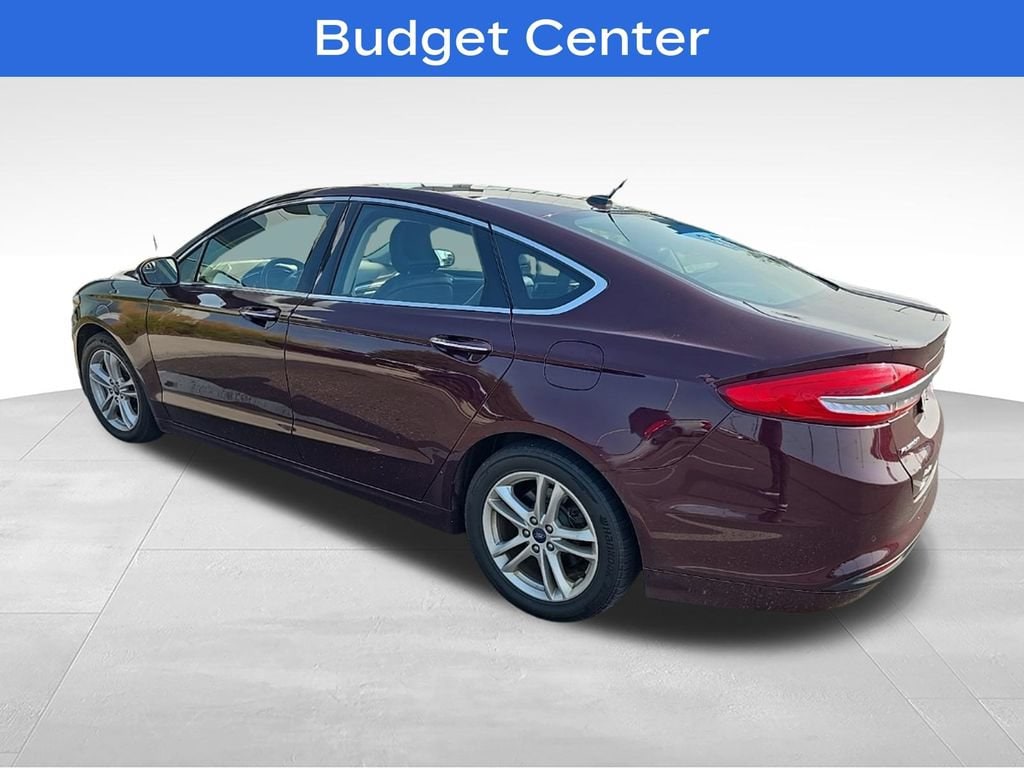Used 2018 Ford Fusion SE with VIN 3FA6P0HD0JR223465 for sale in Chippewa Falls, WI
