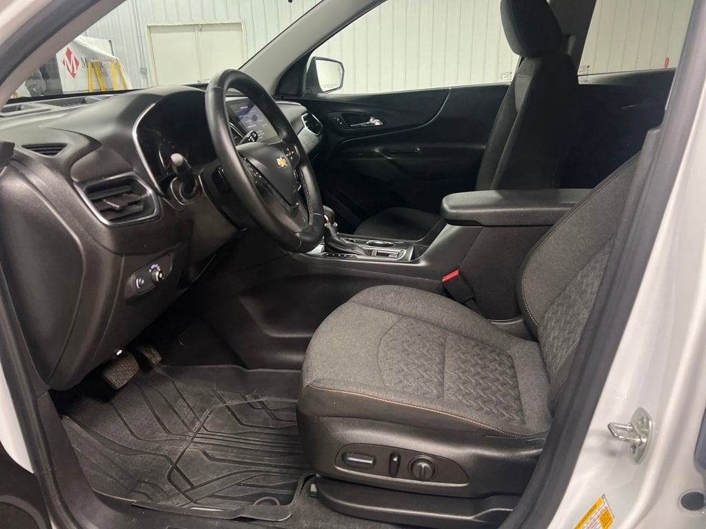 2024 Chevrolet Equinox LT - Photo 13
