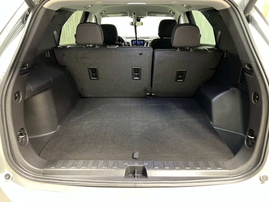 2023 Chevrolet Equinox LT - Photo 12