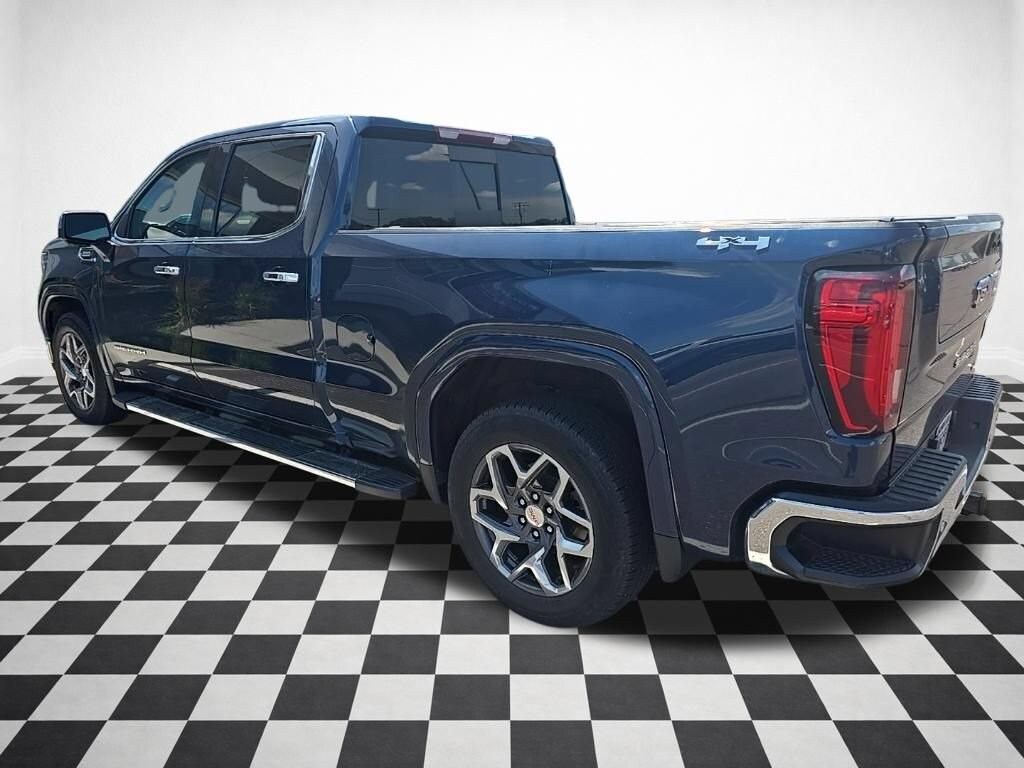Used 2022 GMC Sierra 1500 SLT Truck