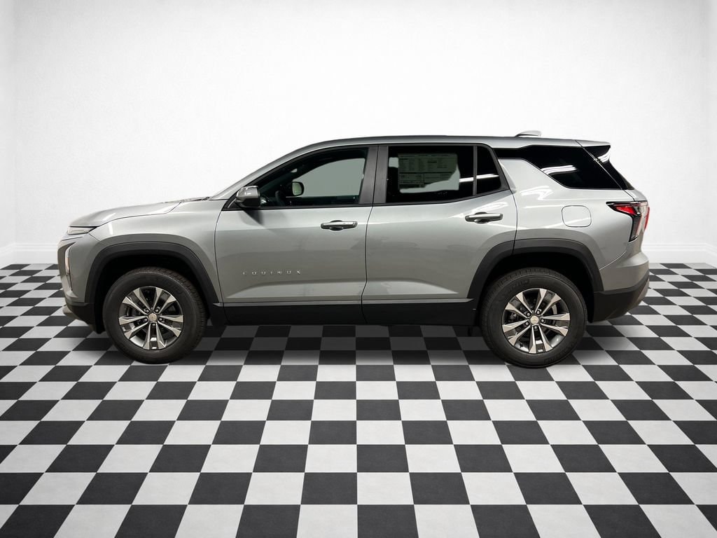 2027 Chevrolet Equinox LT - Photo 9