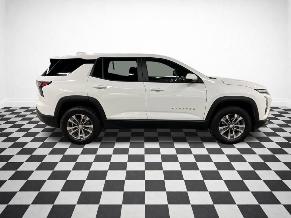 Used 2025 Chevrolet Equinox LT SUV