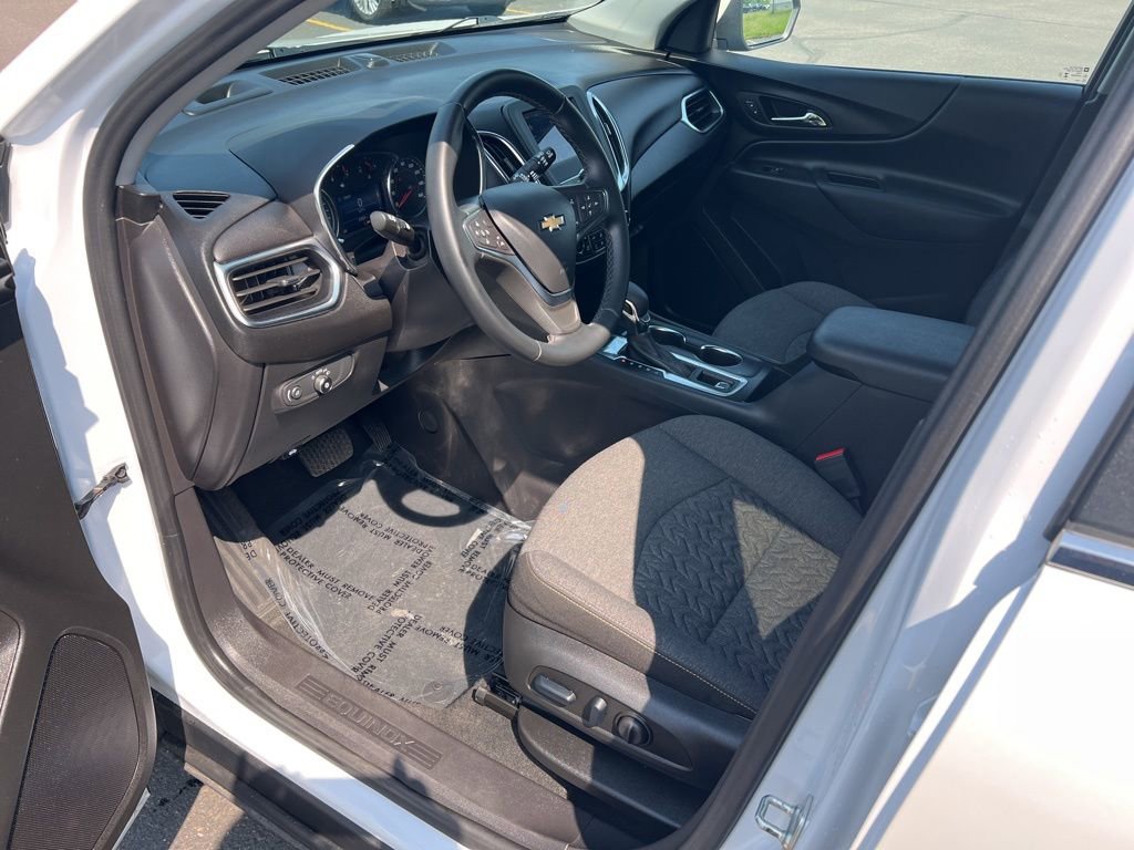 2024 Chevrolet Equinox LT - Photo 10