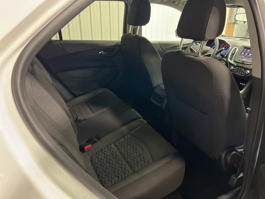 2023 Chevrolet Equinox LT - Photo 11
