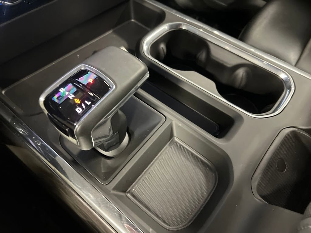 2025 Chevrolet Silverado 1500 LTZ - Photo 26