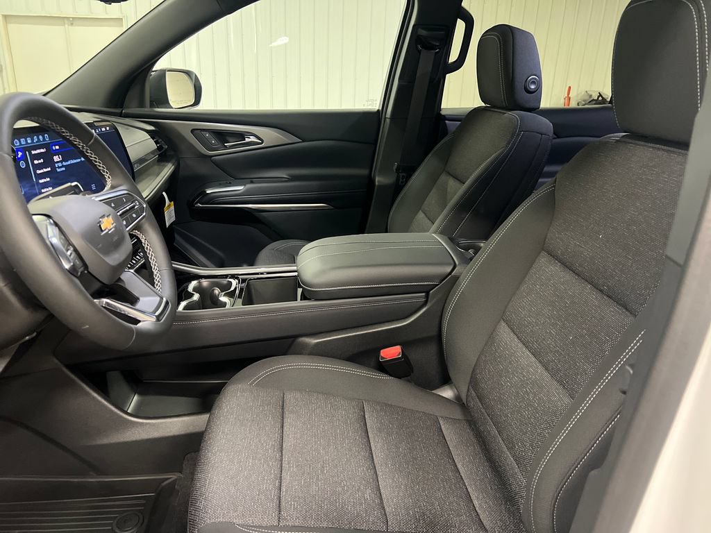 2026 Chevrolet Traverse LT - Photo 12