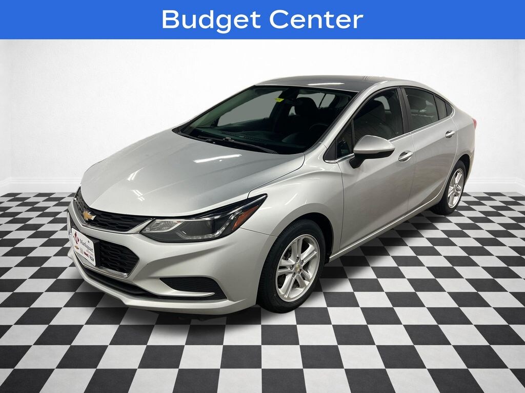 Used 2017 Chevrolet Cruze LT Auto Sedan