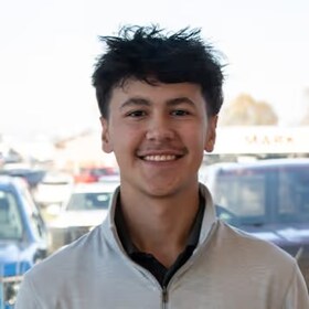 Staff member OWEN FLORES from ID_9e1a72