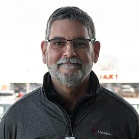 Staff member STEVE LEACH from ID_9e1a72
