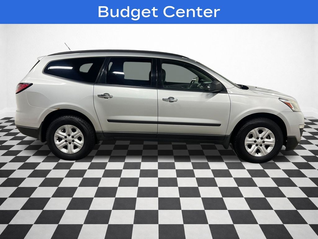 Used 2015 Chevrolet Traverse LS SUV