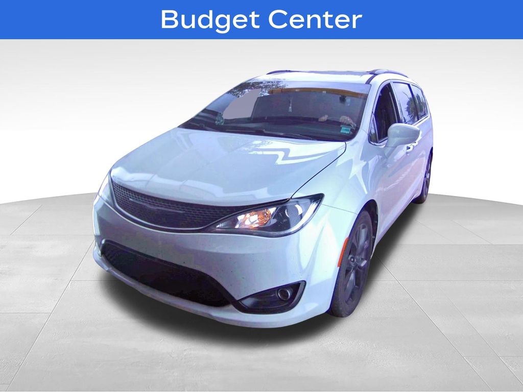 Used 2018 Chrysler Pacifica Touring L Van
