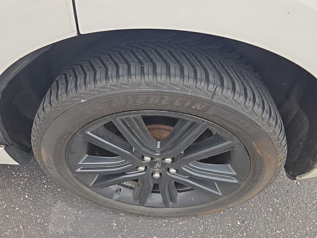 Used 2020 Ford Edge SUV
