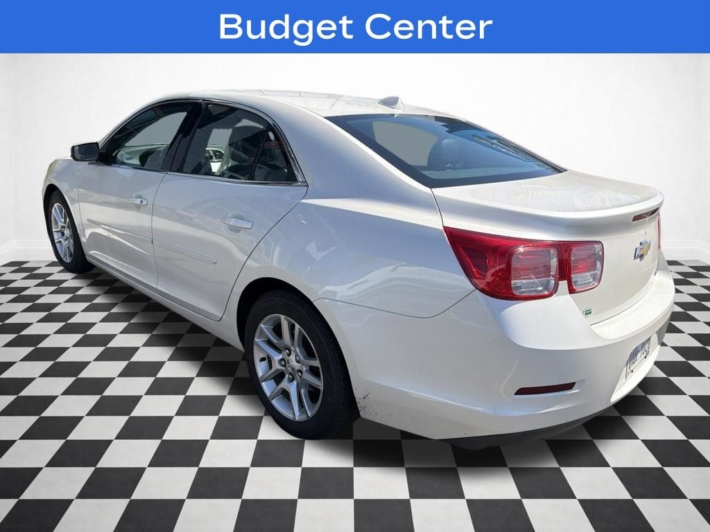Used 2014 Chevrolet Malibu LT w/1LT Sedan