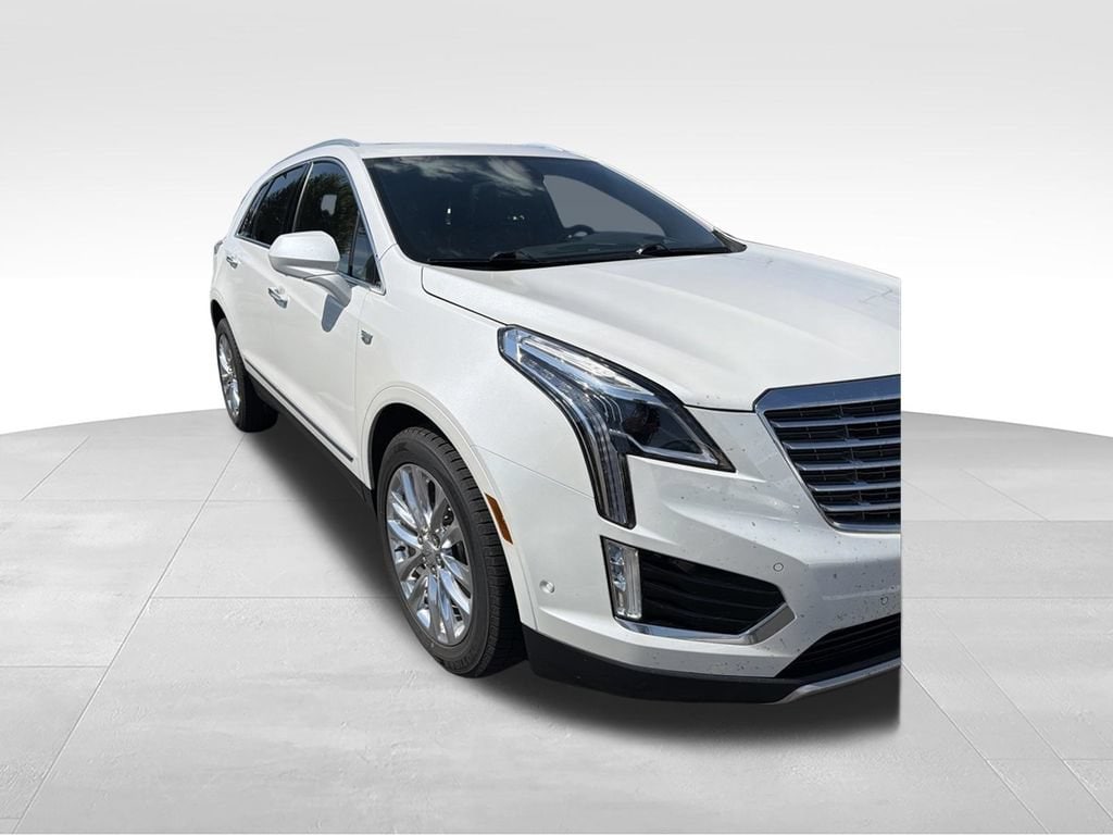 Used 2017 CADILLAC XT5 Platinum AWD SUV