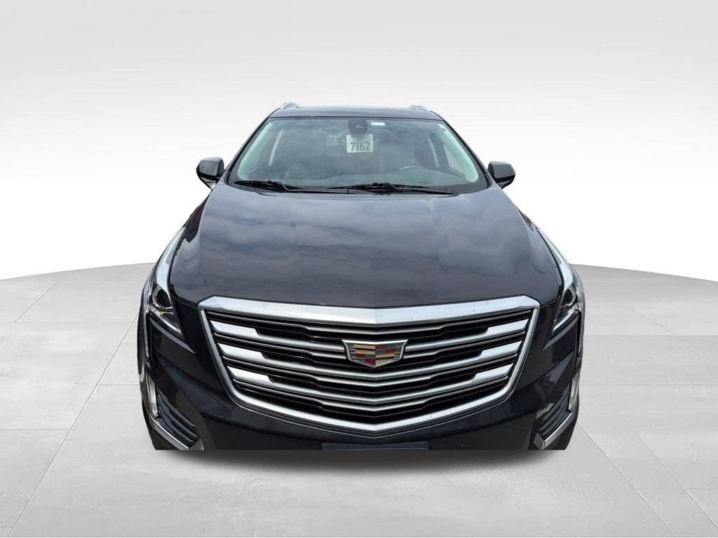 Used 2017 CADILLAC XT5 Luxury AWD SUV