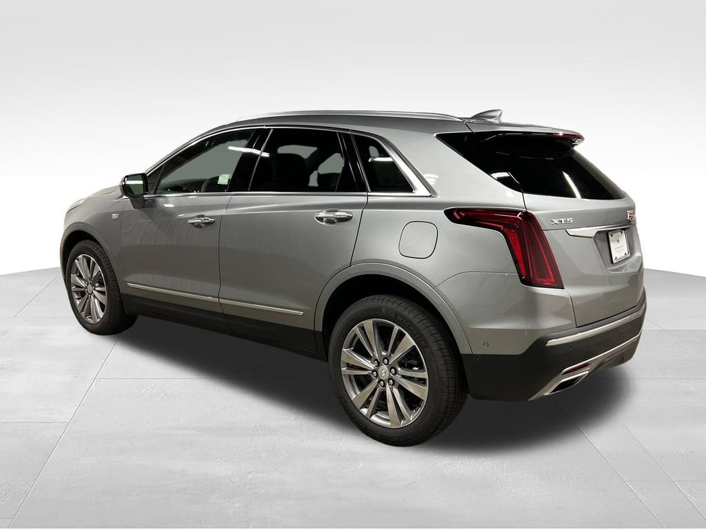2026 Cadillac XT5 Premium Luxury - Photo 6