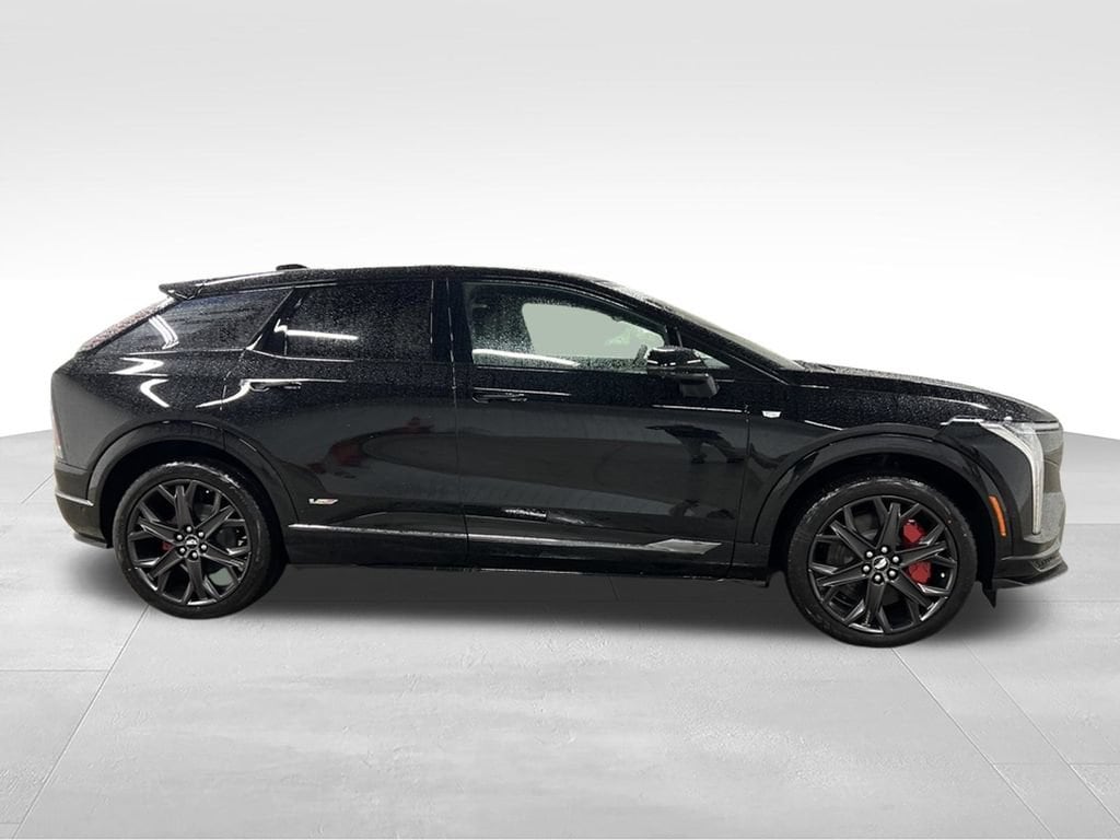 New 2026 CADILLAC OPTIQ V-Series SUV