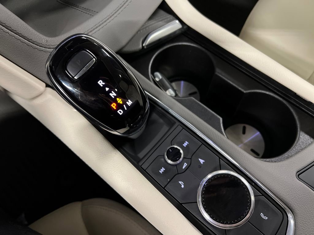 2026 Cadillac XT5 Premium Luxury - Photo 14