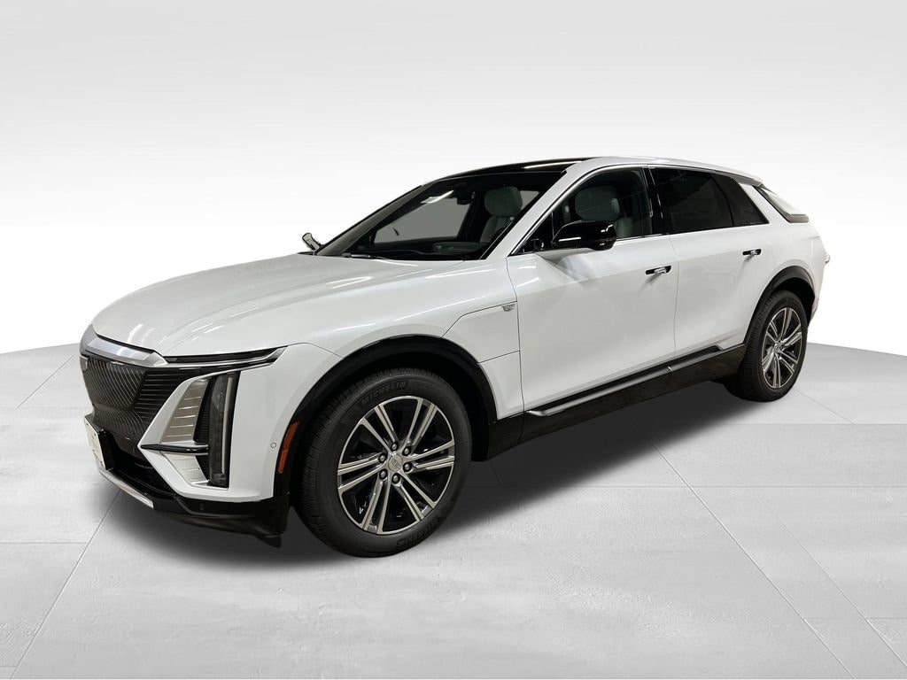 New 2026 CADILLAC LYRIQ Luxury SUV