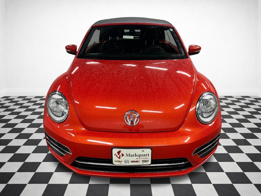Used 2019 Volkswagen Beetle 2.0T SE Convertible