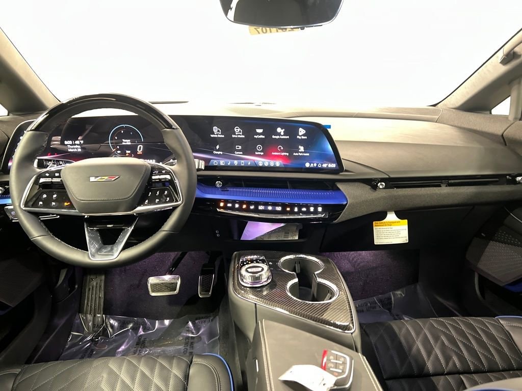 2026 Cadillac OPTIQ V-Series - Photo 16