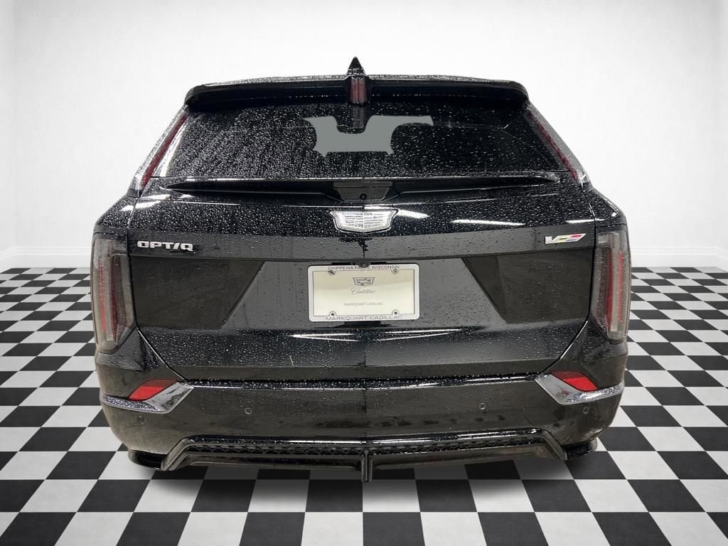 2026 Cadillac OPTIQ V-Series - Photo 7