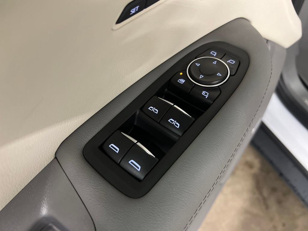 2026 Cadillac XT5 Premium Luxury - Photo 15