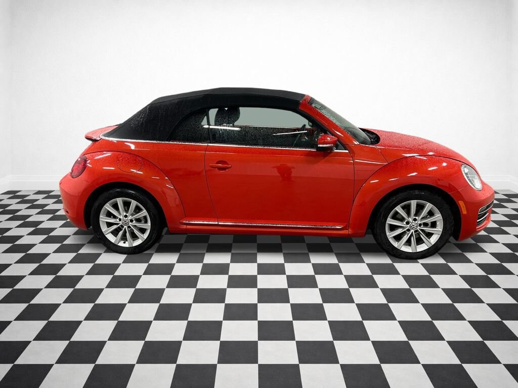 Used 2019 Volkswagen Beetle 2.0T SE Convertible